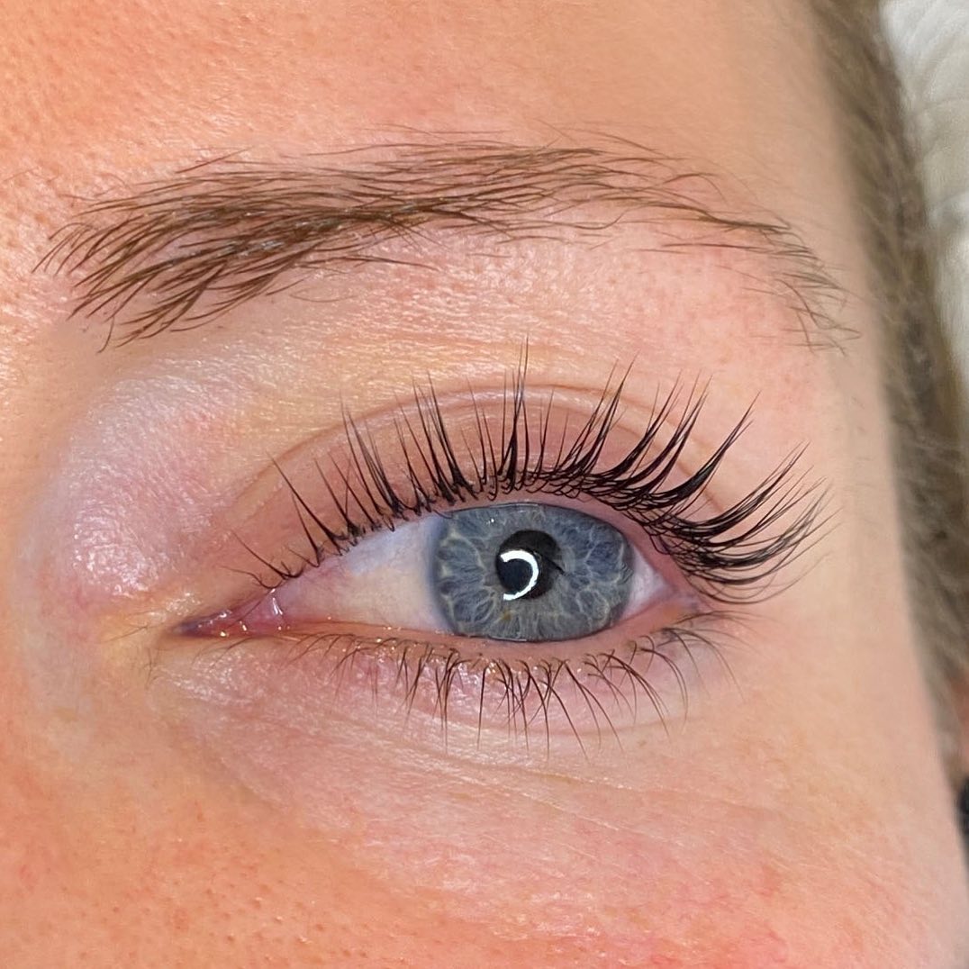 A very natural lash lift by Kati β¨
#nordicbeautywellness #lashliftlondon